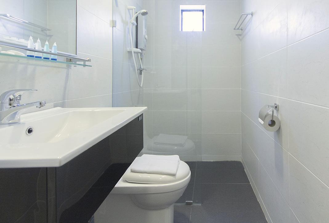Hotel Raub Since 1968 מראה חיצוני תמונה