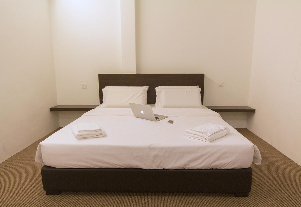 Hotel Raub Since 1968 מראה חיצוני תמונה
