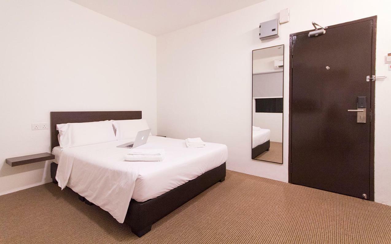 Hotel Raub Since 1968 מראה חיצוני תמונה